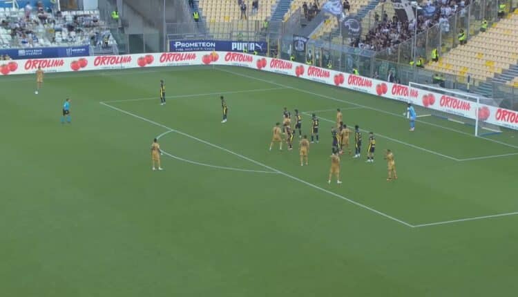 Coppa Italia: Parma e Venezia vincono ai rigori, tris del Como contro il Sassuolo