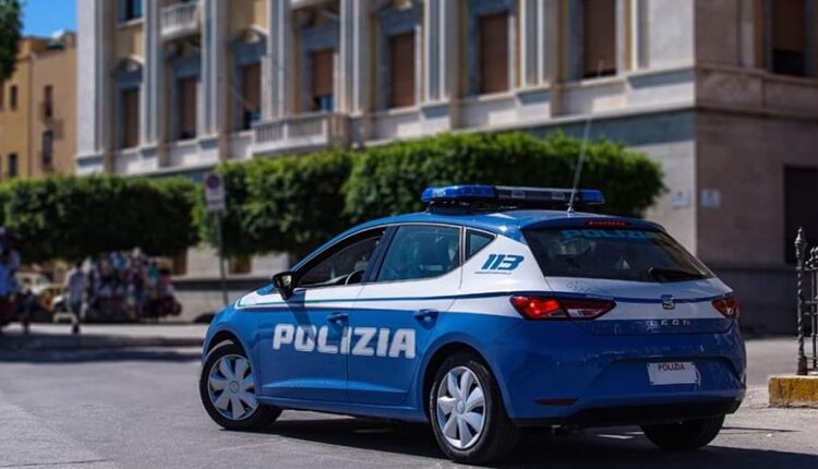 Trapani, picchia la compagna e la trascina in auto: arrestato dalla Polizia di Stato