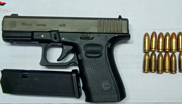 Cervia, arrestato cittadino ricercato per omicidio in patria