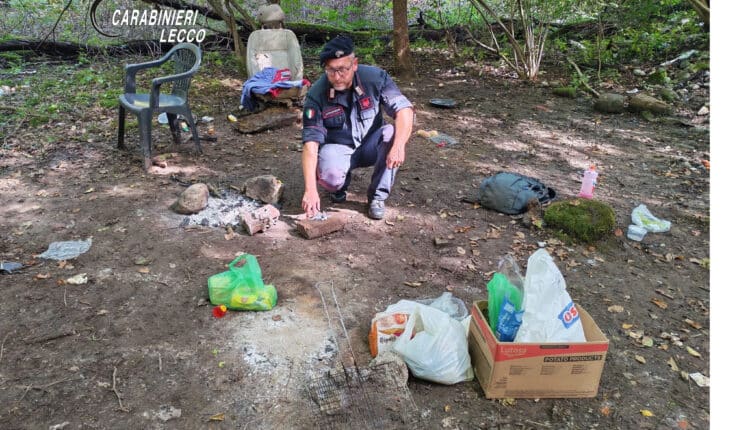 Nibionno e Valgreghentino: Carabinieri smantellano 3 bivacchi dei pusher nei boschi