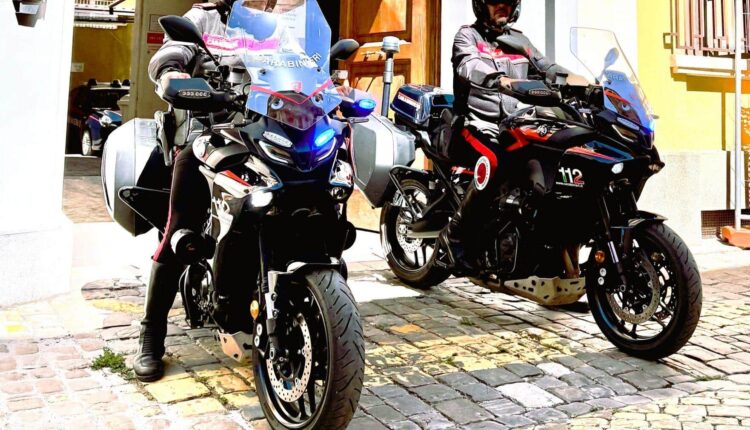 Senigallia, rissa in stabilimento balneare: 6 giovani denunciati dai Carabinieri