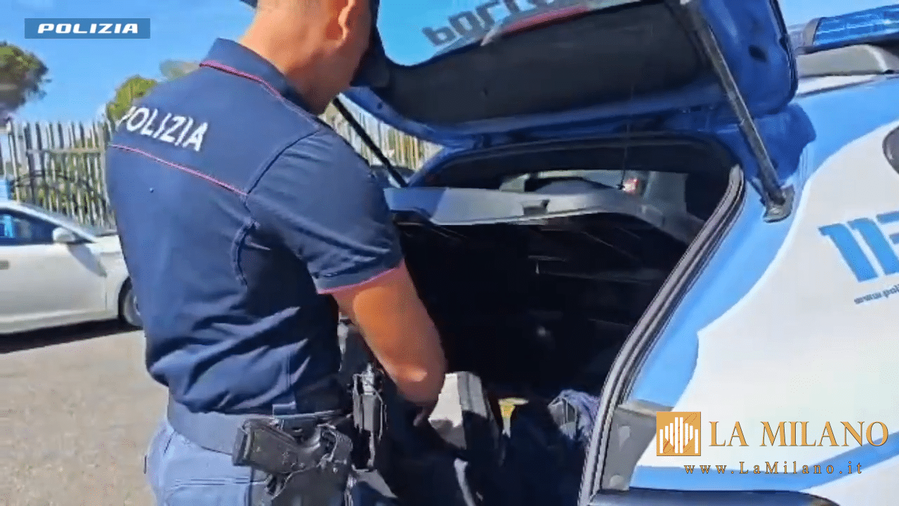 Ostia, maxi operazione della Polizia: 4 arresti, 400 persone controllate e sequestri di droga e armi