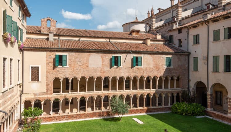 ArtVerona 2025 porta l’arte contemporanea negli spazi della città