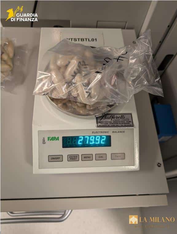 Bergamo, arrestata a Orio al Serio passeggera con 120 ovuli di eroina ingeriti