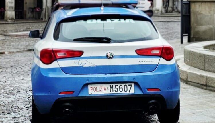 Udine, rapina in pieno centro: arrestato un soggetto grazie all'intervento tempestivo della Polizia di Stato