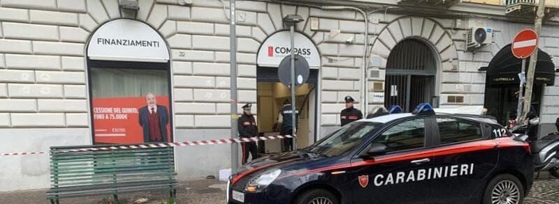 Napoli: 22 furti di auto di lusso. Fermati in quattro.