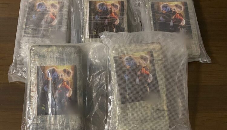 Milano, scoperto doppiofondo con 5 kg di cocaina: arrestato 34enne dalla Polizia di Stato