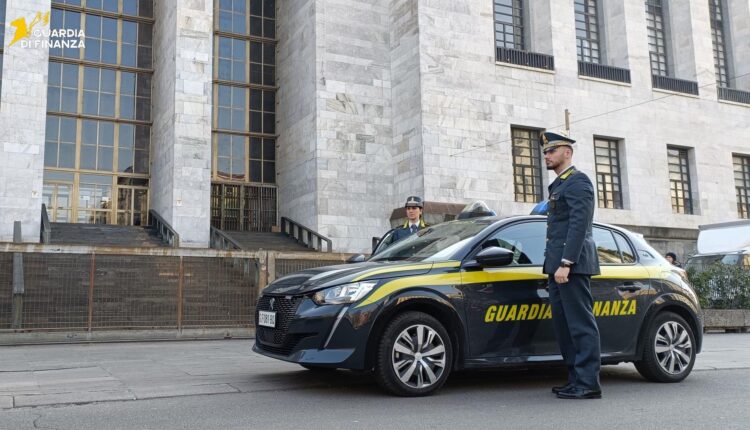 Estradato da Dubai latitante vicino alla ’ndrangheta: arrestato all’aeroporto di Fiumicino