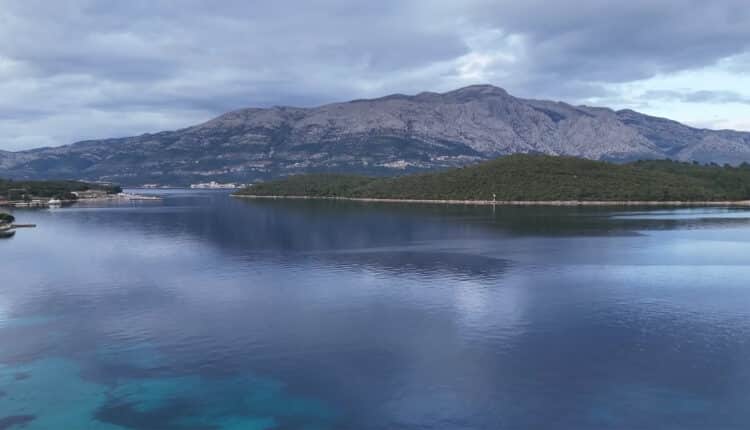 Milano: "The Island" di Hito Steyerl all'Osservatorio Fondazione Prada.