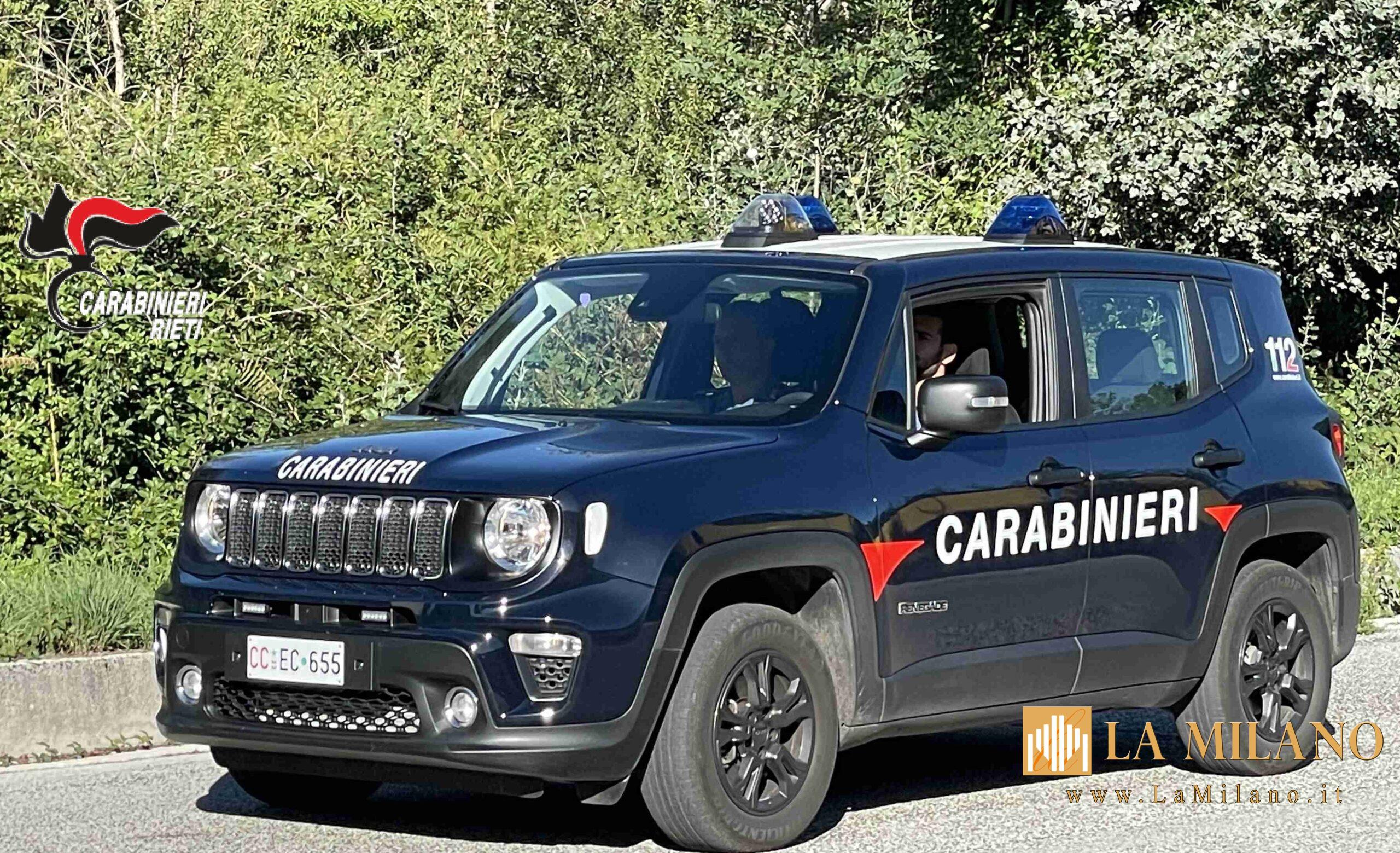 Rieti, picchia la moglie e fugge prima dell’arrivo dei Carabinieri: 60enne denunciato e allontanato da casa