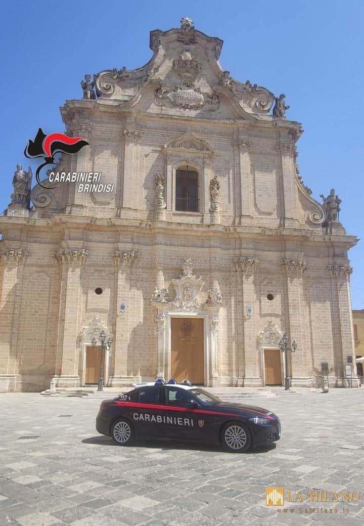 Francavilla Fontana, quattro arresti per tentato omicidio e furto aggravato: trovate armi, droga e un jammer