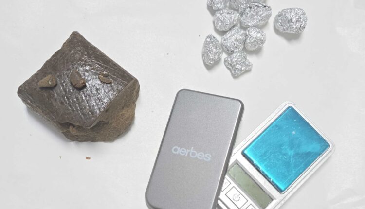 Macerata: controlli dei Carabinieri con NAS e unità cinofile, denunce per droga a Porto Potenza Picena e Tolentino.