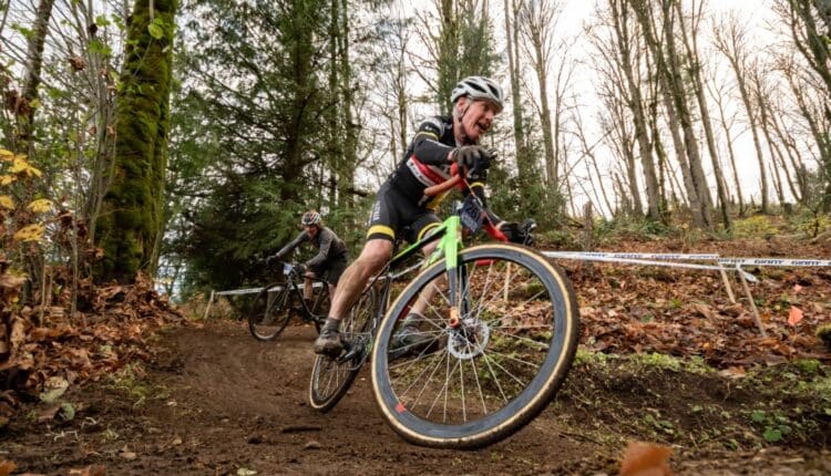 Ciclocross europeo a Salvirola: in arrivo oltre mille atleti per il 5° Gran Premio Cicli Francesconi