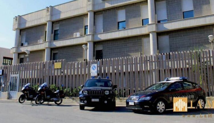 Ficarazzi: cinque giovani arrestati per tentato furto di pannelli solari.