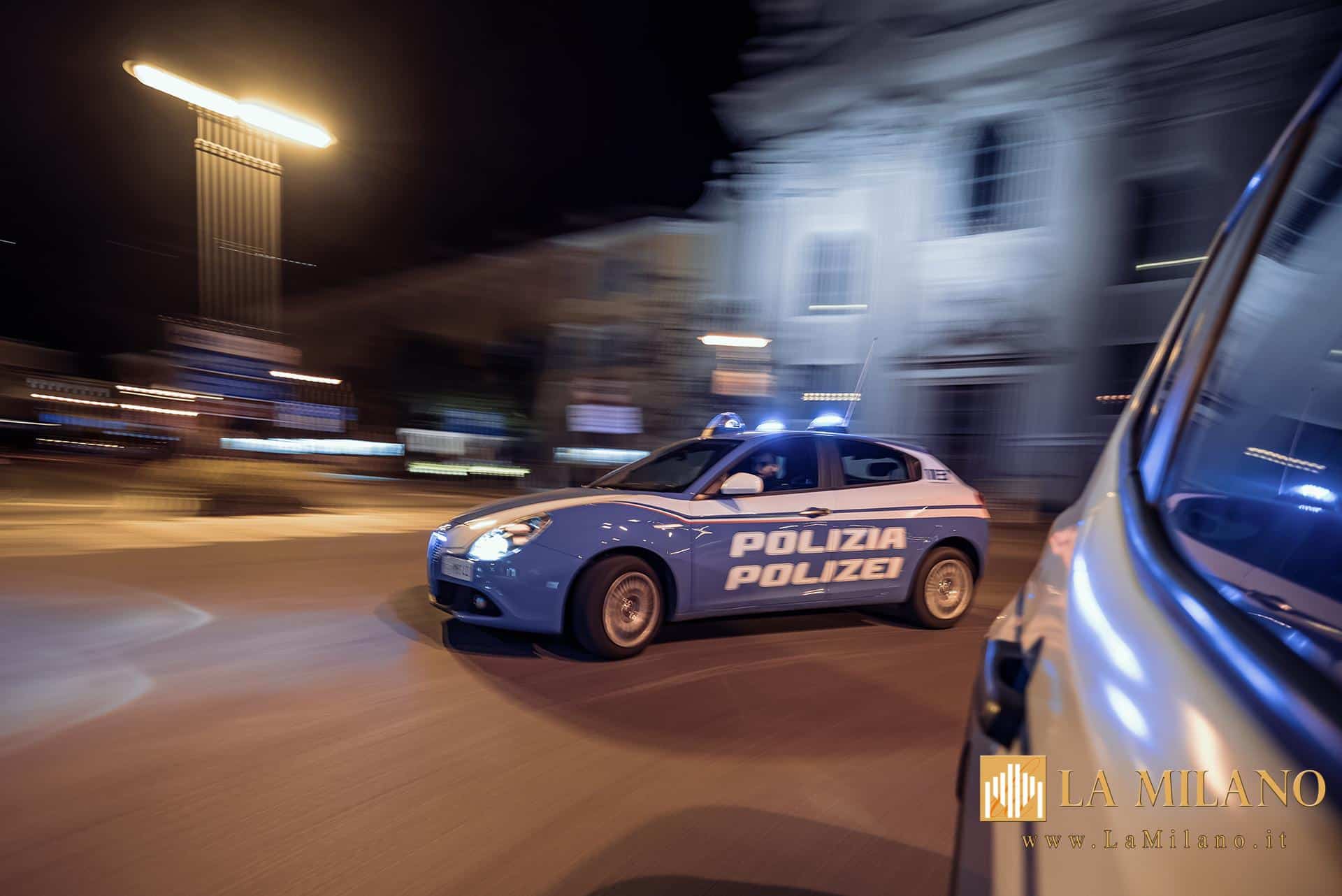 Bolzano, aggredisce i genitori e morde 2 poliziotti: arrestato un 22enne per resistenza e lesioni