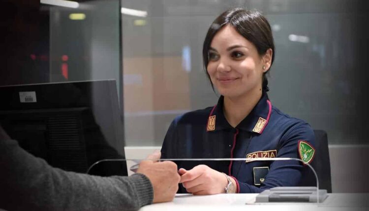 Fiumicino, maxi sequestro di droga: 23 chili di marijuana nascosti nei bagagli. Arrestati 3 soggetti