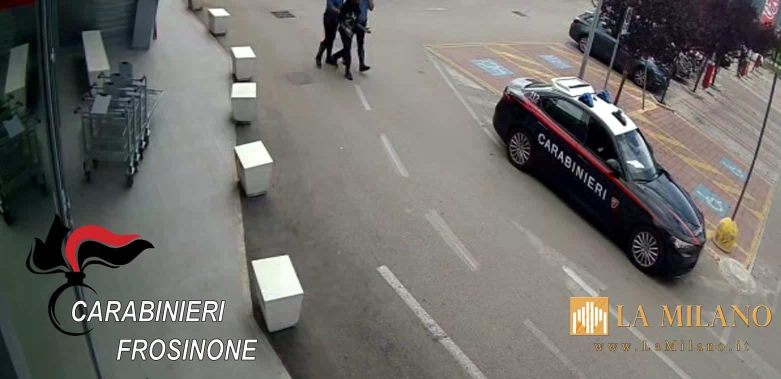 Sora, 32enne nigeriano arrestato dai carabinieri: si aggirava in un parcheggio con una mannaia