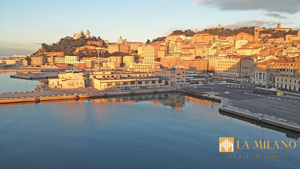 Festival Extra Salute: convegno su violenza contro minori, donne e anziani al Ridotto delle Muse