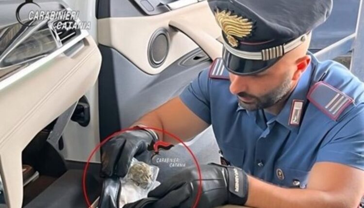 Catania, tre operazioni dei Carabinieri: contrasto allo spaccio, guida in stato di ebbrezza e resistenza a pubblico ufficiale