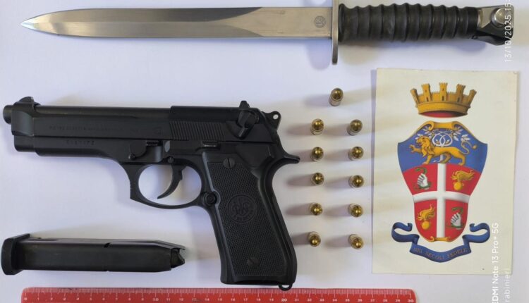 Pratella, 63enne arrestato dai Carabinieri: nascondeva una pistola dopo aver aggredito la madre anziana