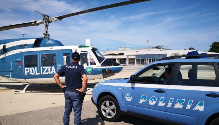 Rimini, intensificati controlli della Polizia di Frontiera: arresti e espulsioni per documenti falsi e immigrazione irregolare