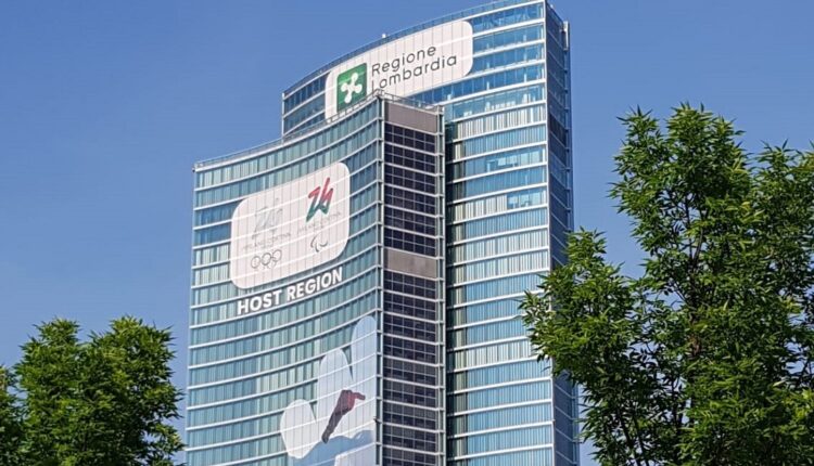 Lombardia, prima regione d’Italia ad aprire uno sportello lavoro nelle carceri. Tironi: “Così aiutiamo a ricostruire percorsi di vita e dignità”