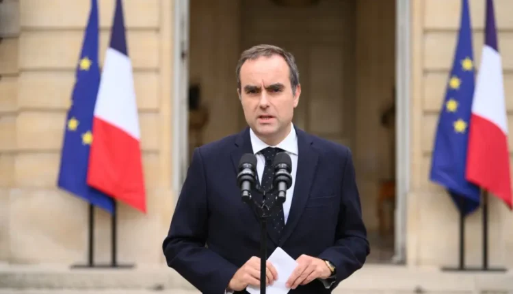 Macron riconferma Lecornu premier. Aubury: Macron? "Un piromane che sta dando alle fiamme il Paese"