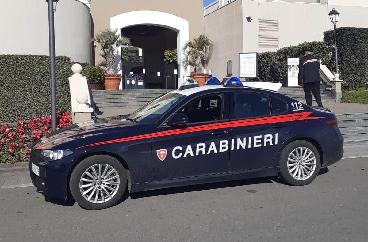 Enna: controlli dei Carabinieri per la sicurezza stradale, deferiti in due e segnalati in quattro.