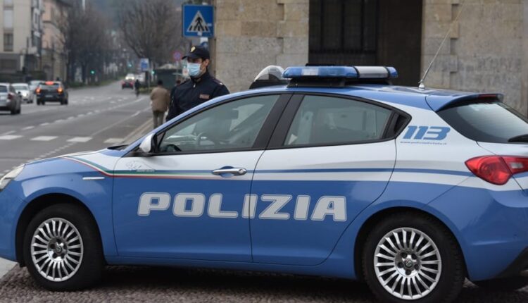 Polizia di Stato: tentano di rubare un'auto ma il proprietario li scopre, denunciati
