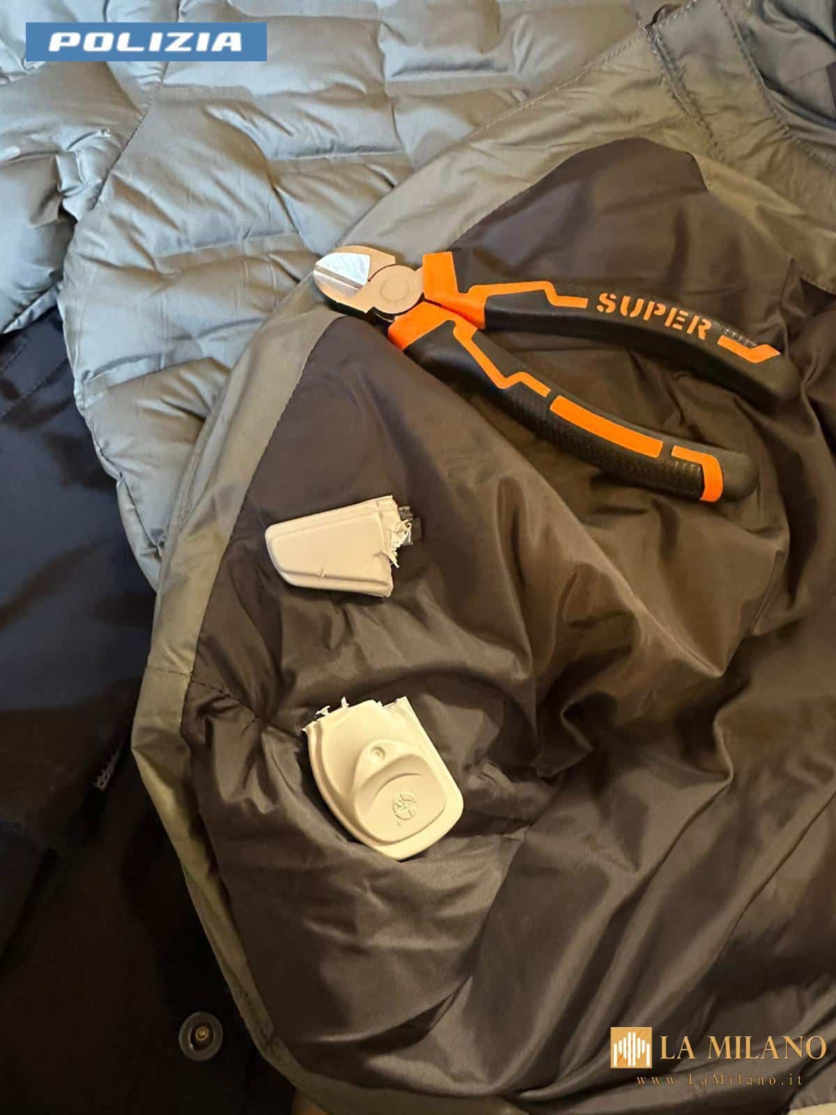 Roma, fugge nella metro Piramide con 20 ovuli di eroina: arrestato 27enne tunisino dalla Polizia di Stato