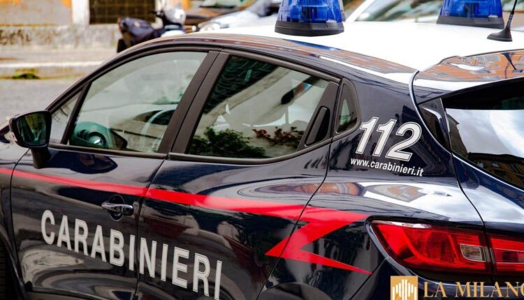 Vietri di Potenza: lite per un parcheggio, pensionato colpisce con una katana.