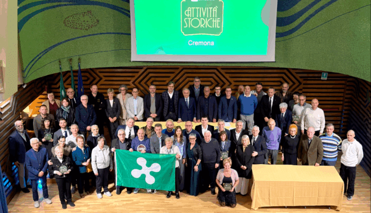 Cremona, Regione Lombardia premia 32 nuove attività storiche: Guidesi “Valorizziamo chi incarna la forza della nostra terra”