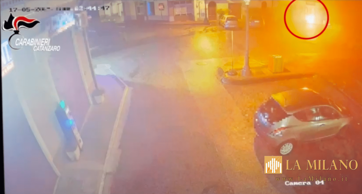 Lamezia Terme, operazione “Joker”: tre arresti per l’incendio di due attività commerciali