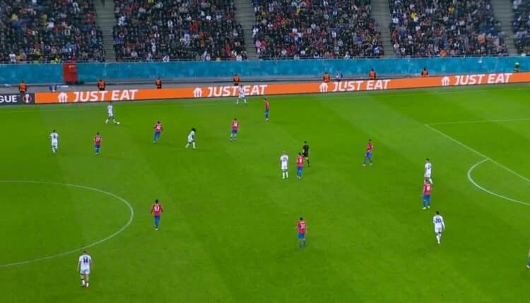 Europa League: il Bologna sorride in Romania, la Roma cade all'Olimpico.