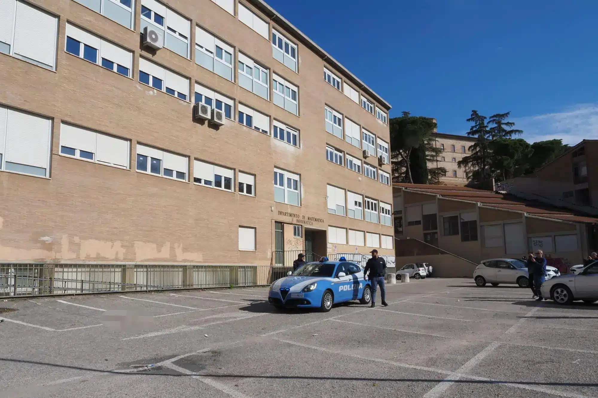 Studente di 23 anni accoltellato a Perugia. Si tratterebbe di una lite finita in tragedia