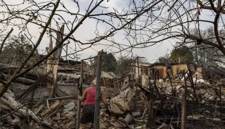 Trump-Putin, il vertice slitta: gelo sulla pace in Ucraina. Nel frattempo i bombardamenti colpiscono un orfanotrofio a Sumy