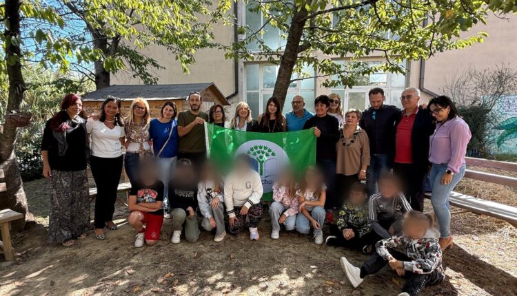 Scuola Primaria Selvaiezzi alza la Bandiera Verde: riconoscimento Eco-Schools per l’impegno nella sostenibilità.