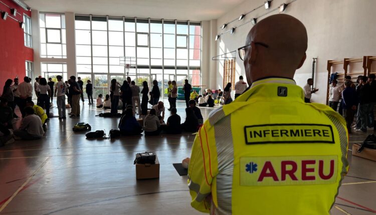 Suzzara, 116 studenti imparano a salvare una vita: AREU entra in classe per la Giornata mondiale della Rianimazione cardiopolmonare