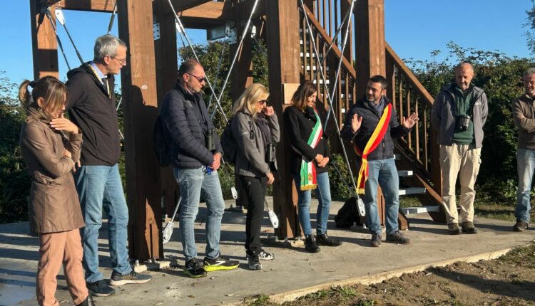 Valle Mandriole, inaugurata la nuova torretta per l’avvistamento dell’avifauna nel Parco del Delta del Po