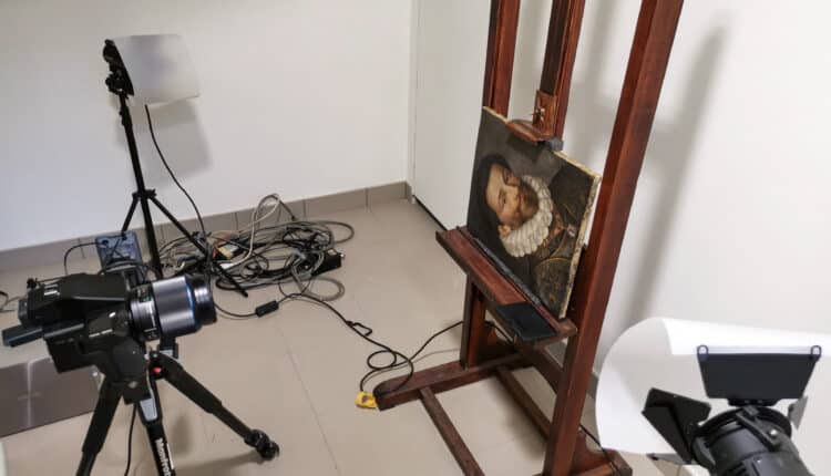 Milano, a Palazzo Reale la mostra “Art from Inside”: un viaggio tra arte e scienza