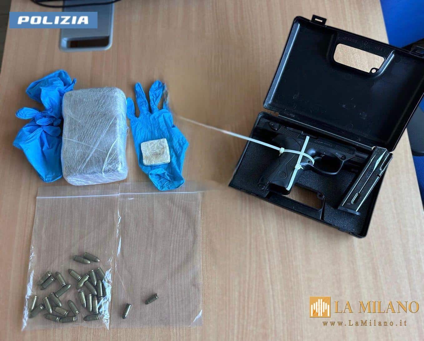 Ladispoli, blitz della Polizia in un B&B: arrestato 44enne latitante con pistola rubata e 600 grammi di cocaina