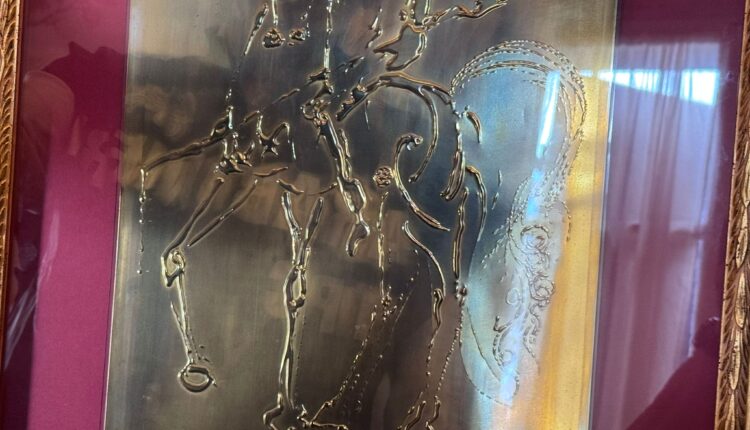 Parma: opere false attribuite a Dalì poste in mostra.