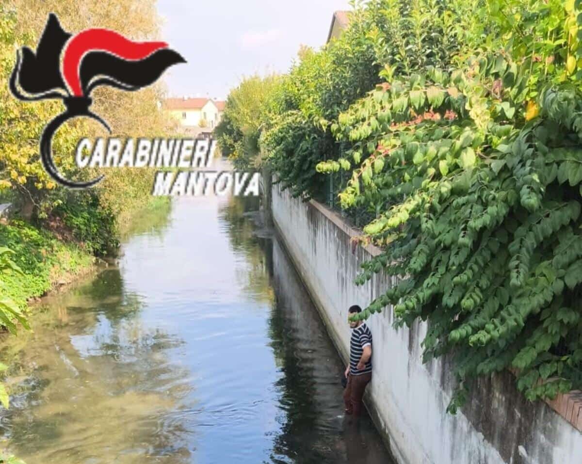 Mantova, rissa in piazza con coltello e bastone telescopico: 6 giovani denunciati dai Carabinieri