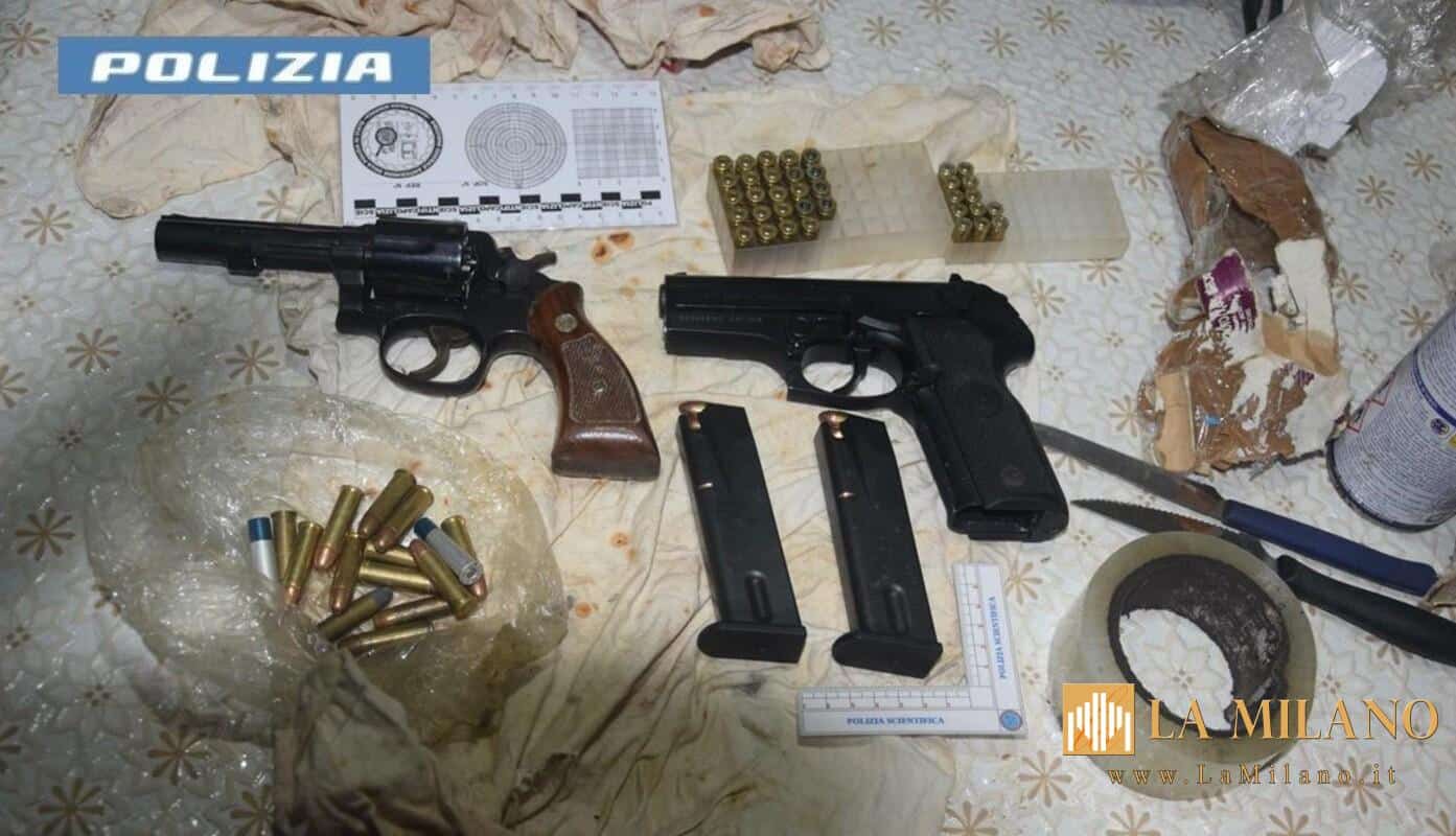 Manduria, scoperto arsenale e droga in casa: arrestati due soggetti di 25 e 26 anni