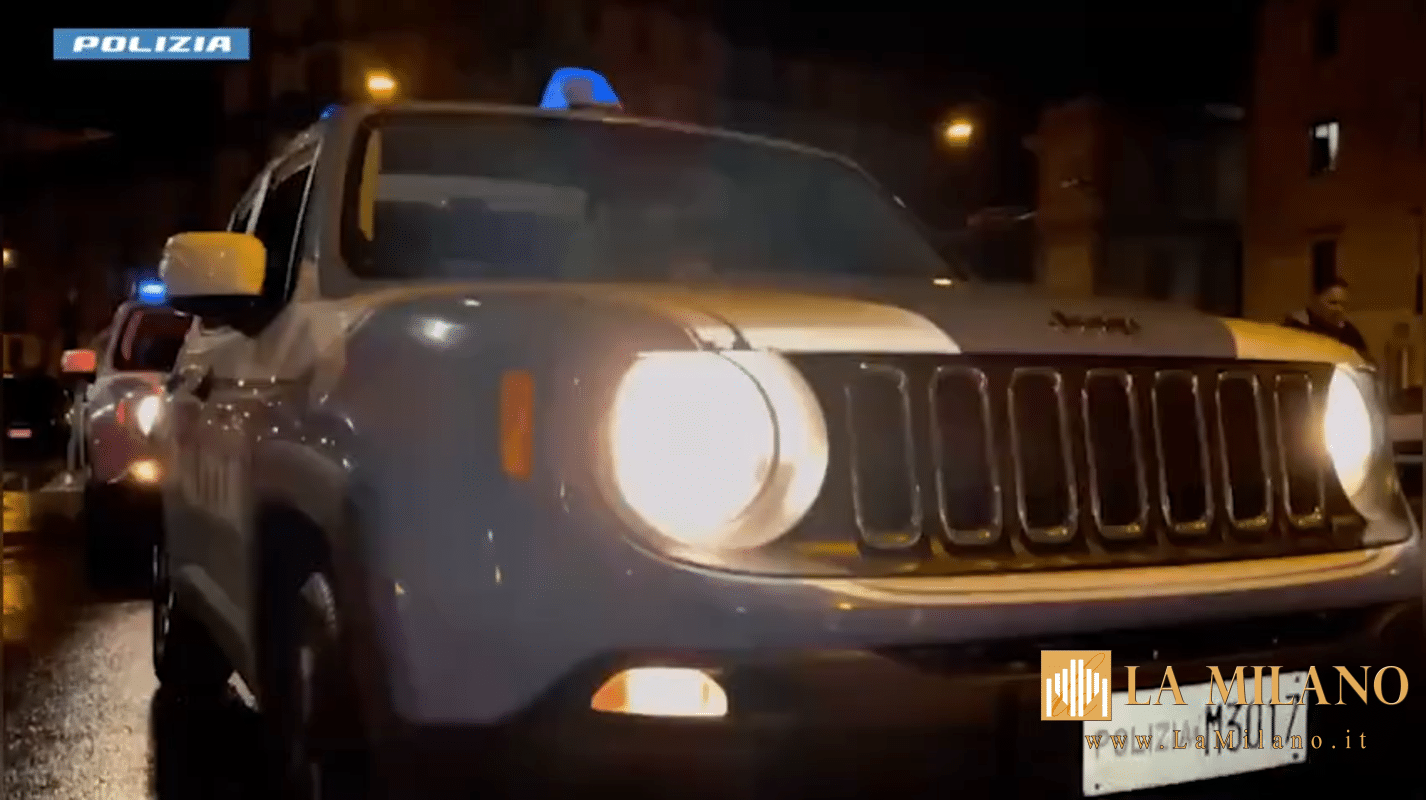 Nola, 2 uomini arrestati per undici rapine ai distributori di carburante usavano maschere e armi finte per i colpi