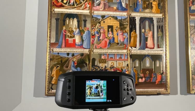 Milano, a Palazzo Reale la mostra “Art from Inside”: un viaggio tra arte e scienza