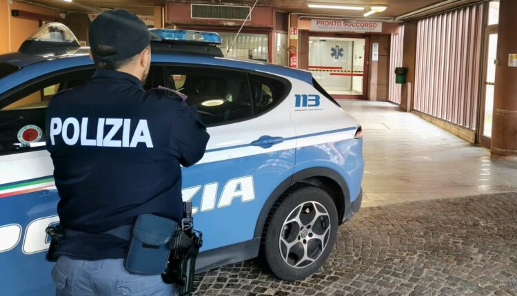 Udine, aggredisce un infermiere al pronto soccorso: 52enne arrestato dopo l’attivazione dell’allarme anti-aggressione