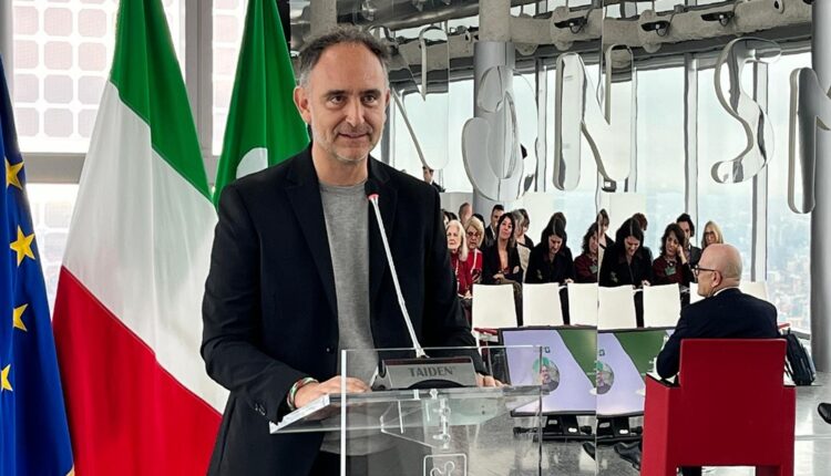 Trenord e Lonely Planet lanciano “Fuori Stazione”: la guida per scoprire luoghi e sapori autentici della Lombardia