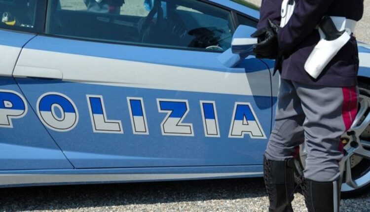 Genova, un arresto per rapina al Porto Antico e una denuncia in via XX Settembre