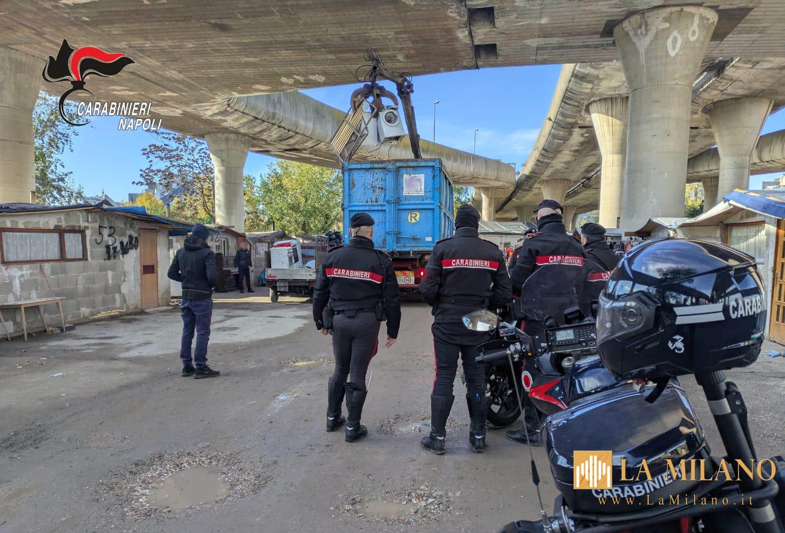 Napoli: controlli nei campi rom, sequestri e denunce.